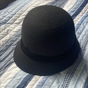 Black wool 1920s hat